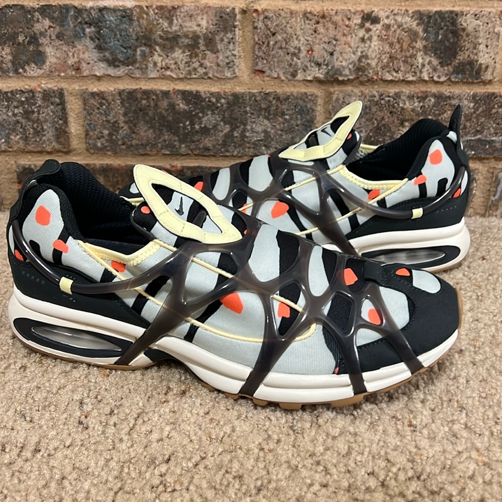 Nike Air Kukini Abstract